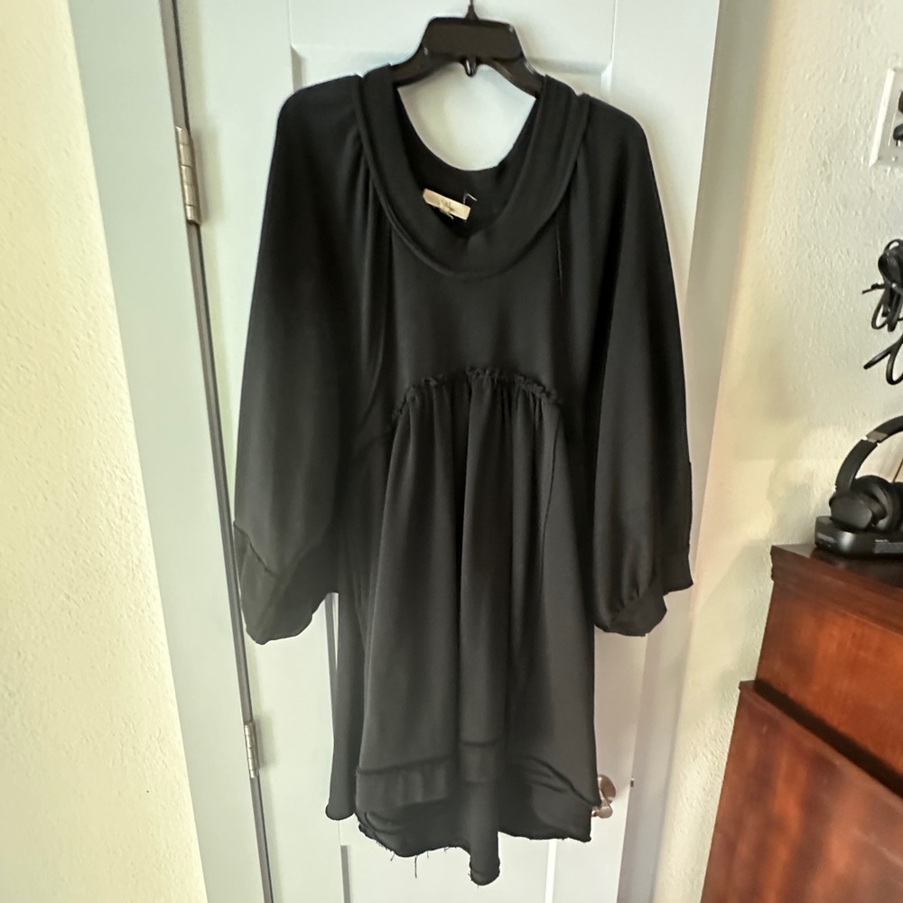 Chelsea and Violet Black Dress
